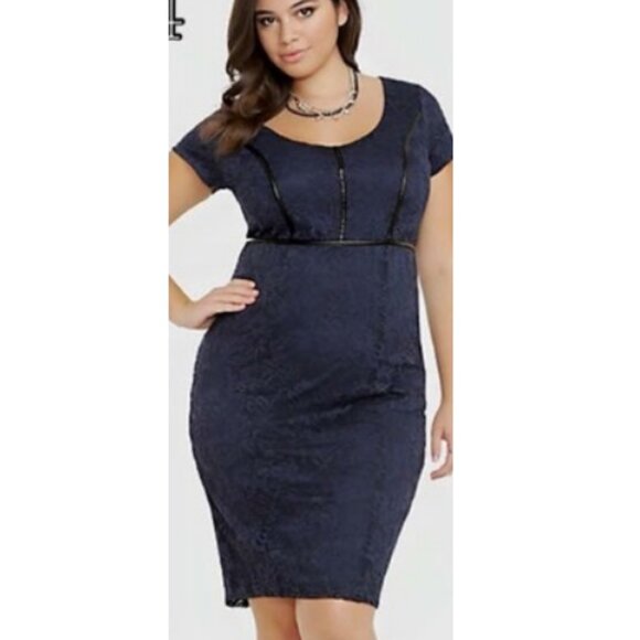 Torrid Women's Navy Faux Leather Edging Lace Bodycon Mini Dress Size 18 - Picture 1 of 10
